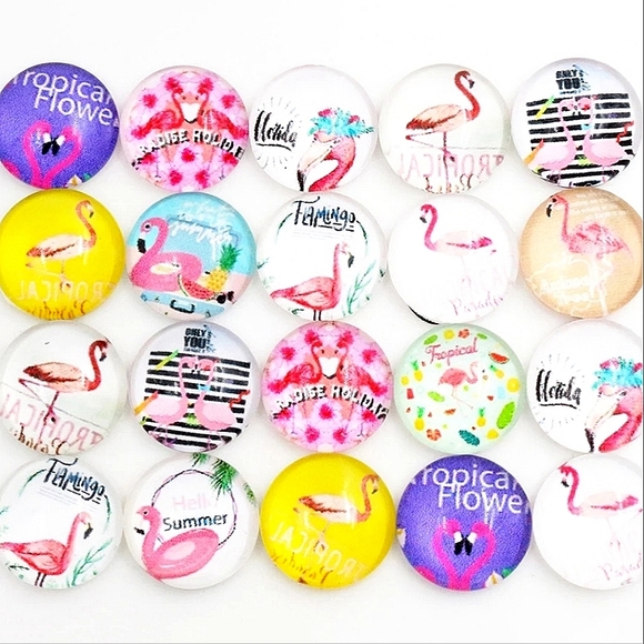 Set of 2 twist bangle bracelets with flamingo print 12mm cabachons. - Picture 4 of 5